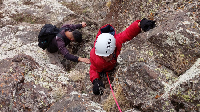 Tek bacakla Tekelti Dağı'na tırmandı